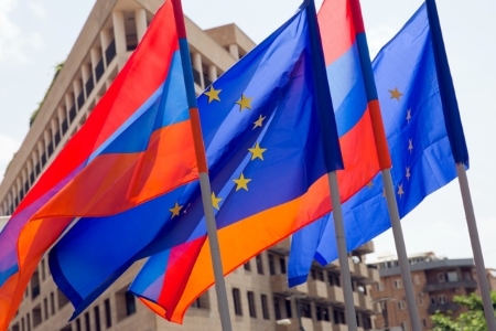 Армения в политическом ключе: Европа или Запад?